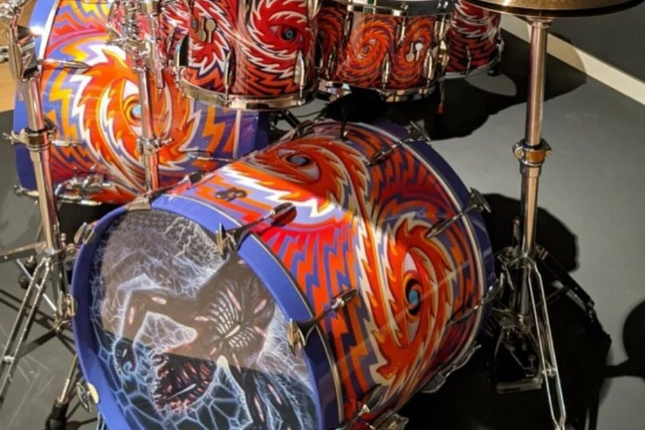 Danny Carey talks about his Alex Grey kit